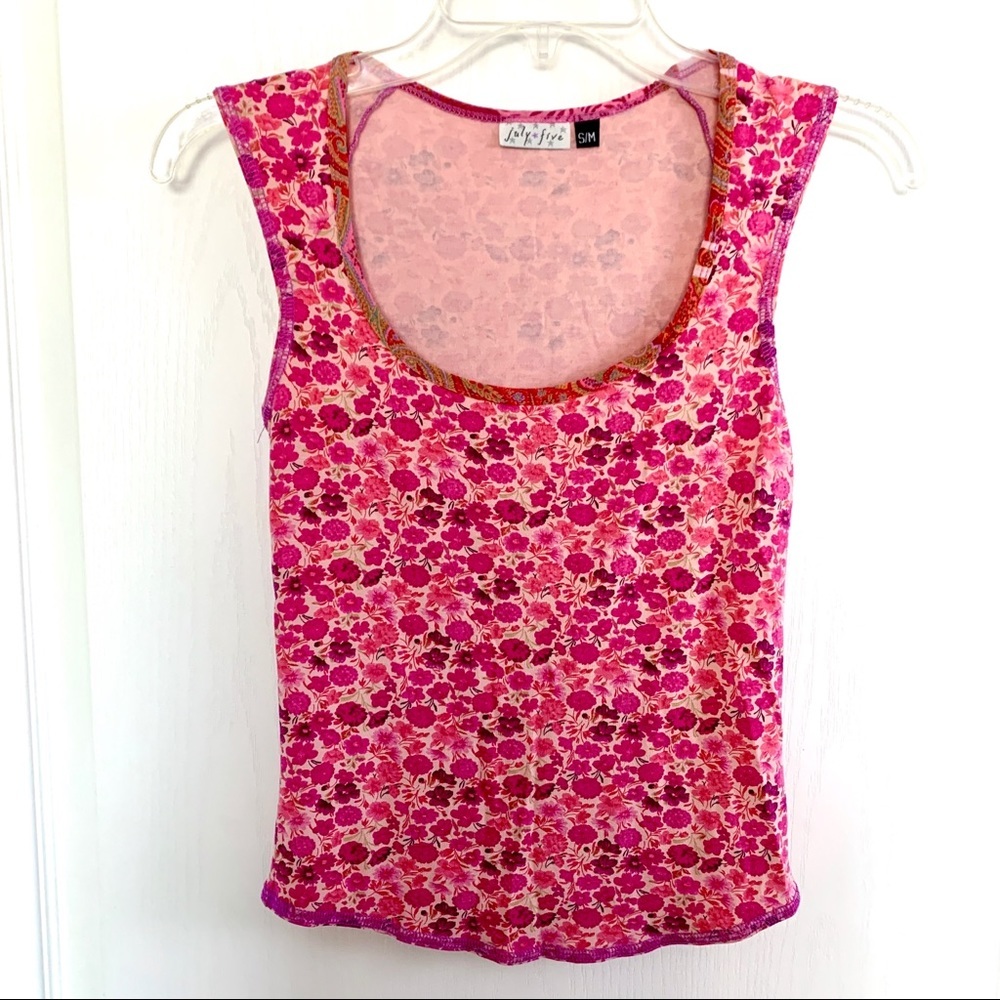 July Five Pink Floral Knit Tee🌹‎